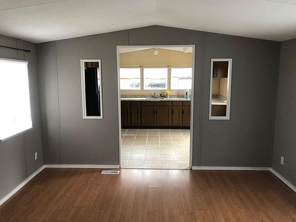 3rd image of 111 Tilghman Ave