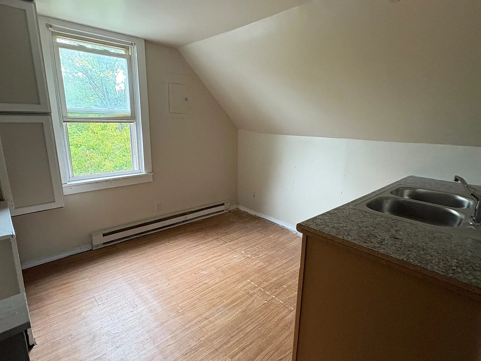 1 bed, 800 sqft, $800 — Photo 4