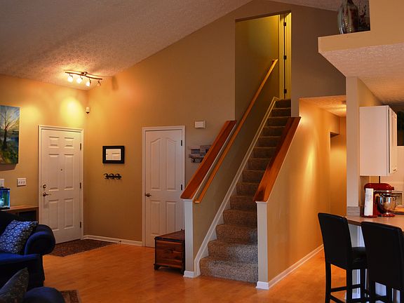 5th image of 5927 Luccis Ct