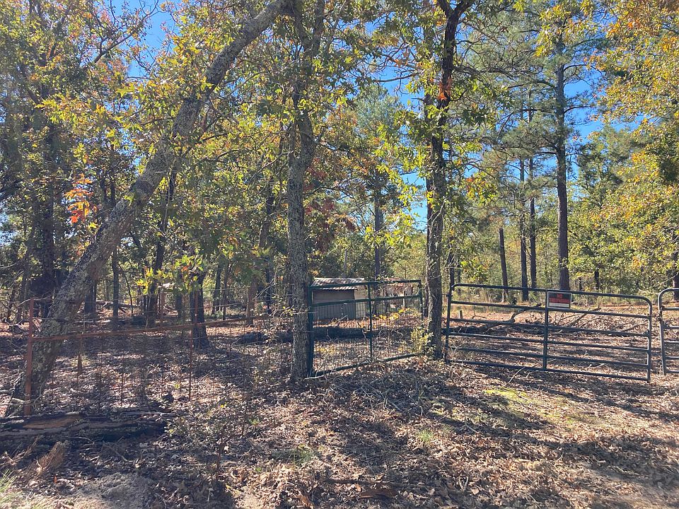 2nd image of 5262 Oak Springs Drive