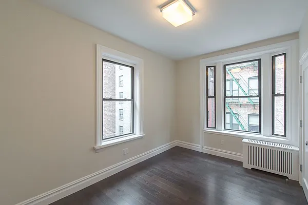 Rented by Compass | media 11