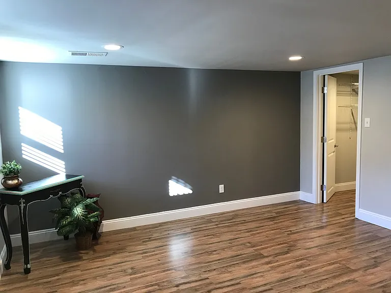 2236 Edwards St — Photo 19