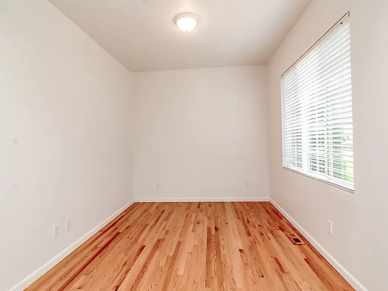 1485 Bobs Hollow Ln — Photo 9