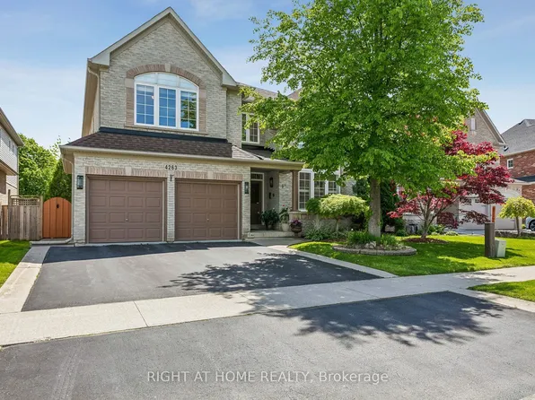 4263 Couples Cres, Burlington, ON L7M 4Z2