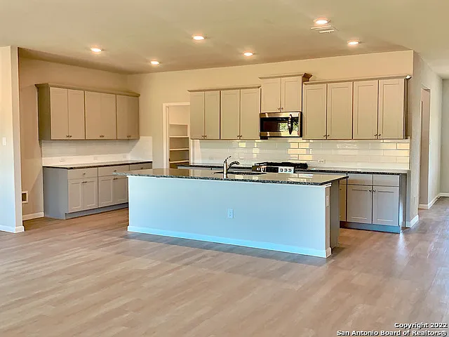 32125 Morels Ave — Photo 4