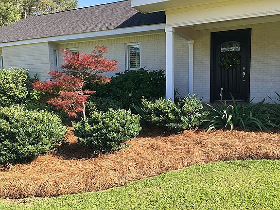 4th image of 125 Lakewood Dr