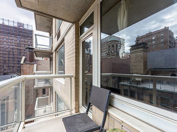 3rd image of 2373 Broadway APT 531