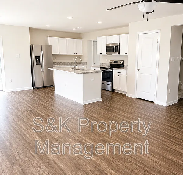 112 Overstreet Ct — Photo 10