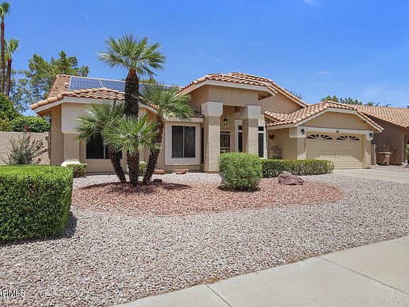 3rd image of 9704 W Escuda Dr