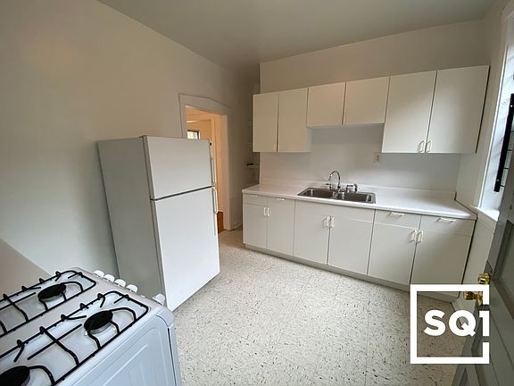 5th image of 3825 N Lincoln Ave #1859-3