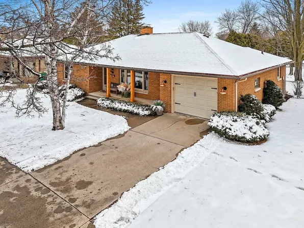 410 Park St, Green Bay, WI 54303