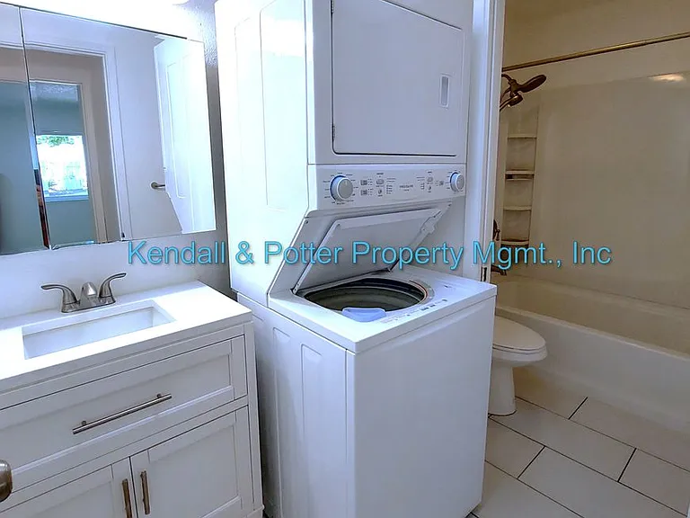 4230 Topsail Ct — Photo 13