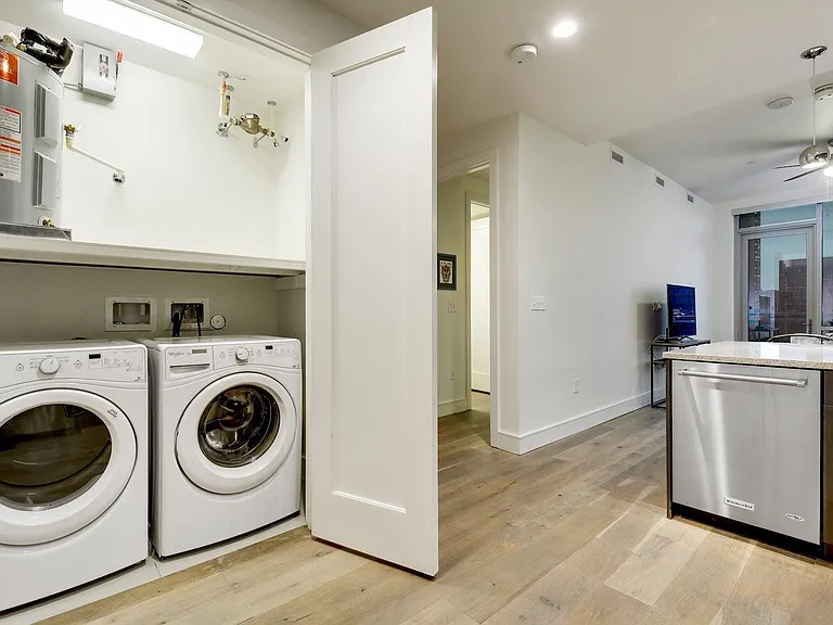 222 West Ave #1911 — Photo 18