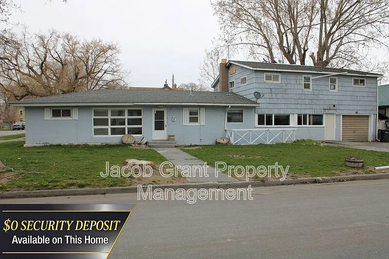 1310 Lake Ave