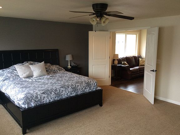 5th image of 715 Ashley Ct
