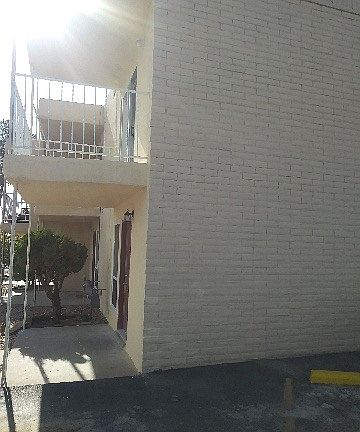 5th image of 1105 Chelwood Park Blvd NE