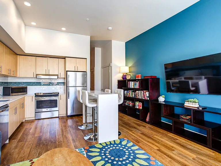 Soren Apartments — Photo 8