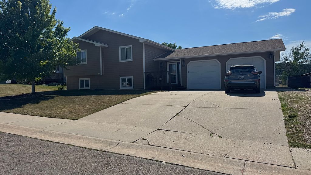 2911 Greenwood Trl - Property Image