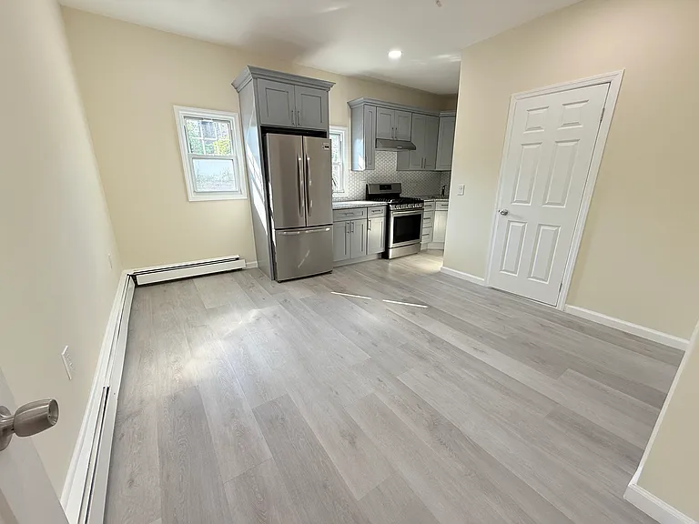 89 Westminster Pl #2 — Photo 3