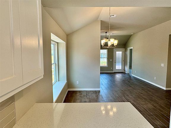 5th image of 9223 SW 47th St