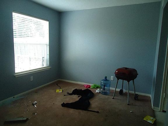 4th image of 9235 Kingsflower Cir