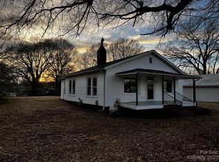 114 Mackwood Rd, Mooresville, NC 28115