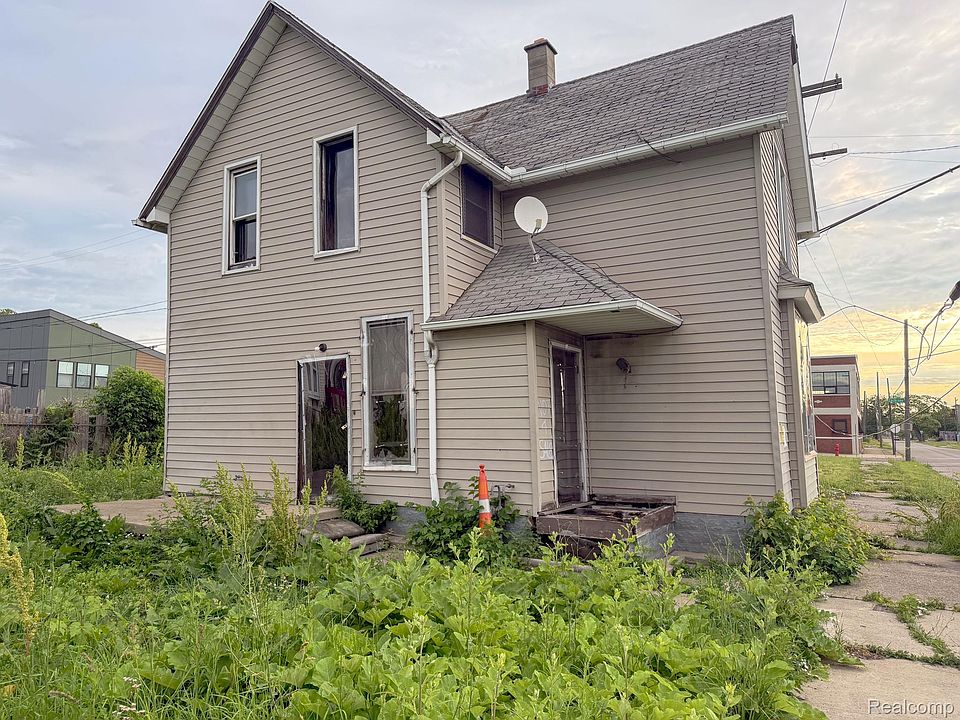 1st image of 1726 Pine St