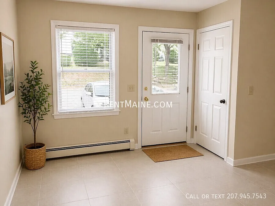 Building Photo - 45 Valley View Ln #C