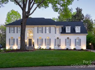 4527 Noras Path Rd, Charlotte, NC 28226