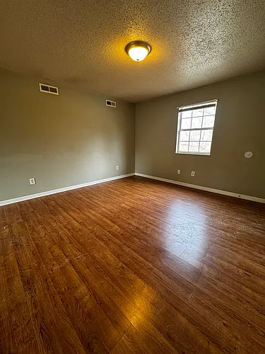 2833 Themis St #4 & 3 Photo 1