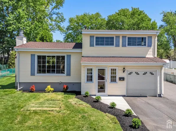 40 Terrill Rd, Old Bridge, NJ 08857