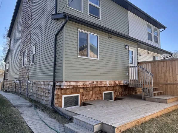1 Month Free Modern 3 Bedroom Basement Suite In Nw Edmonton | Sf234