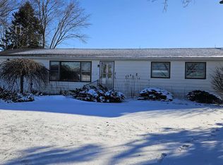 2112 N Indiana Ave, Auburn, IN 46706