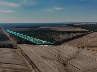 27 Ballahack Road, Hertford, NC 27944