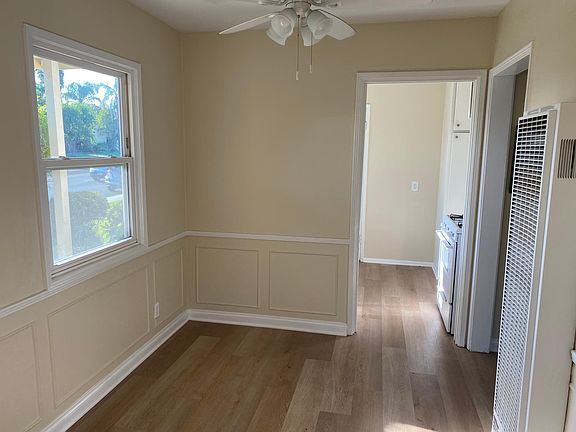4th image of 1600 N Hollywood Way APT A