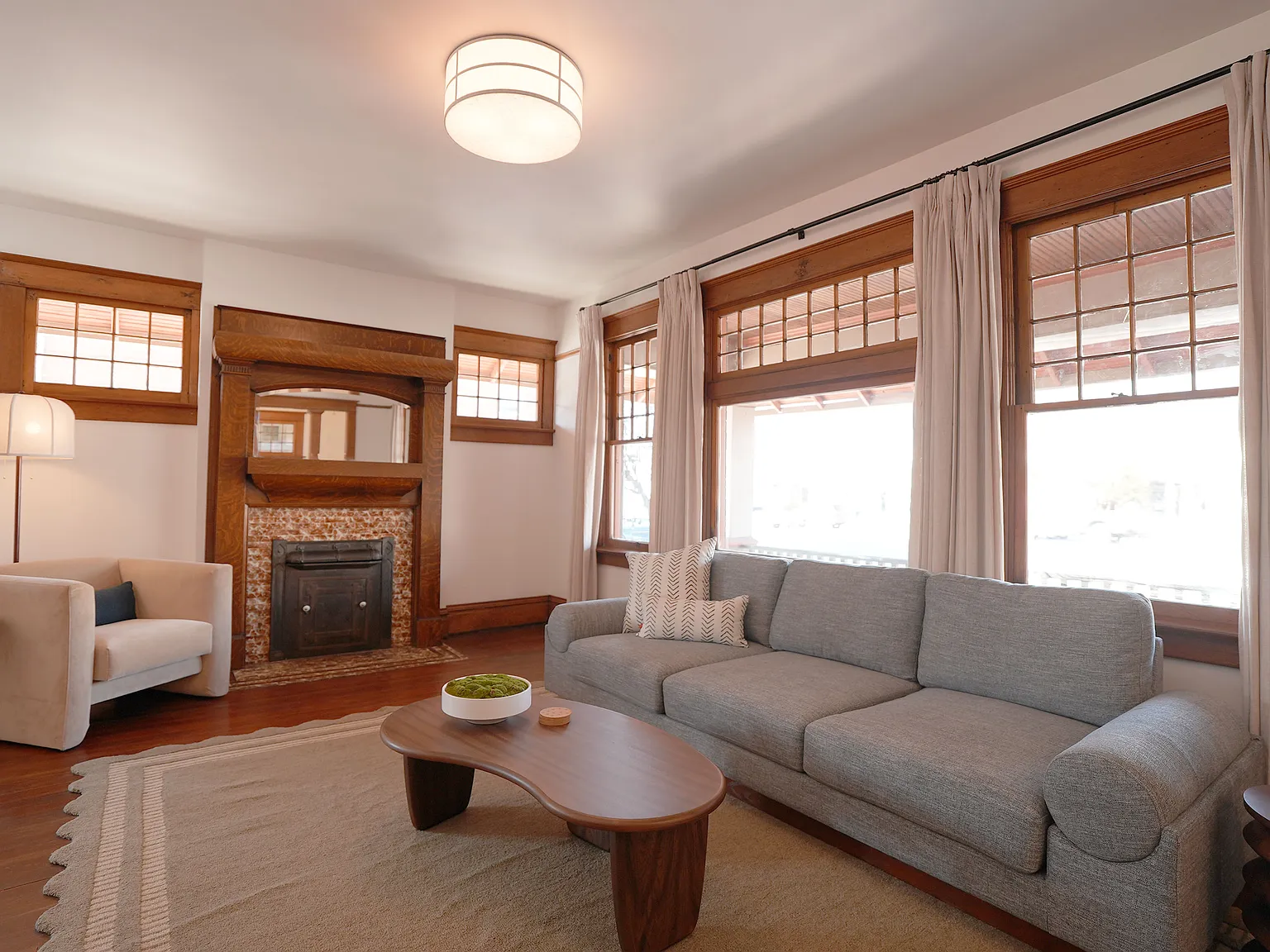 2 bed, 1538 sqft, $3,200 — Photo 2