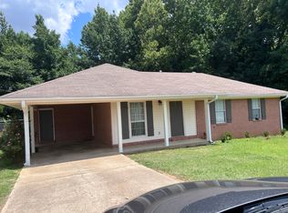 453 Anderson Grove Rd, Caledonia, MS 39740