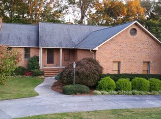 8108 Bell Campground Rd, Powell, TN 37849