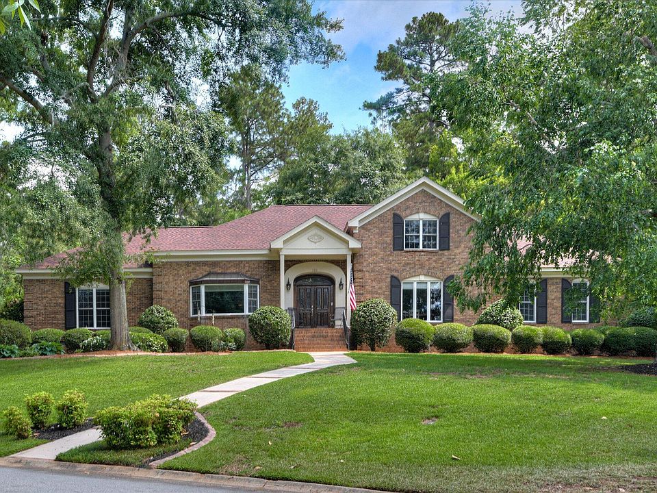 1st image of 100 Scotch Pine Ct