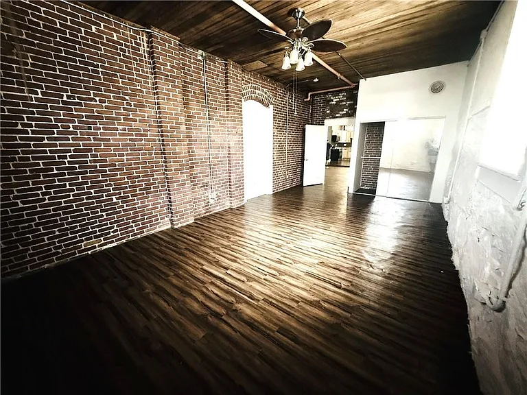 24 Front St #1 — Photo 9