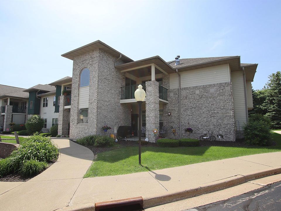 1st image of 450 N Silverbrook Dr Unit 202