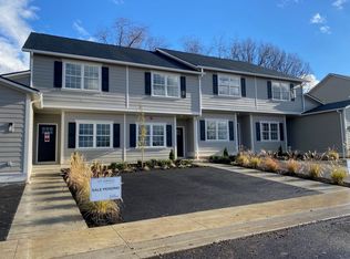 204 Ivy Ter, Lewisburg, WV 24901