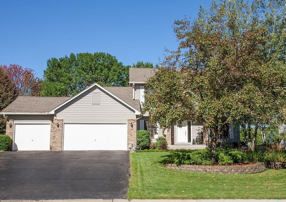 1st image of 1604 Thornhill Ln