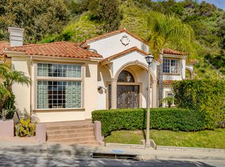 3331 Oakmont View Dr, Glendale, CA 91208