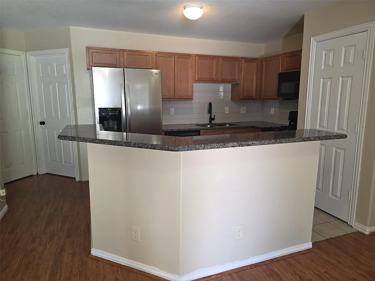 Building Photo - 12411 Urban Dale Ct