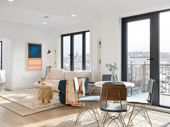30 Penniman Rd Unit 402, Allston, MA 02134
