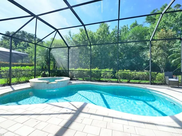 3951 Otter Bend Cir, Fort Myers, FL 33905