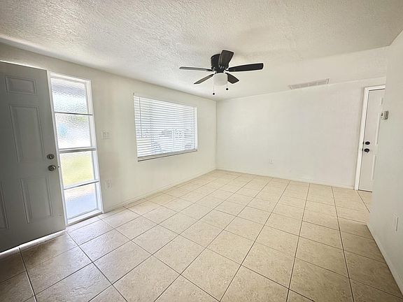 2nd image of 4525 Nimmer Dr
