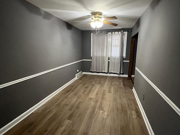 4th image of 2822 Rawle St