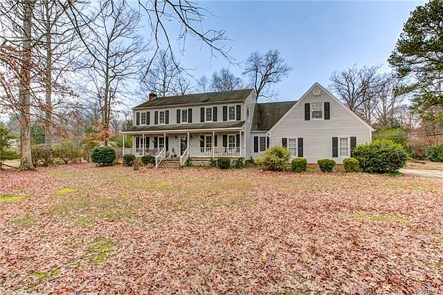 1st image of 4916 Stornoway Dr